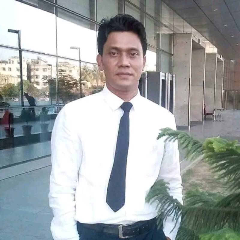 Sharif Mansuri, 36, Chibia