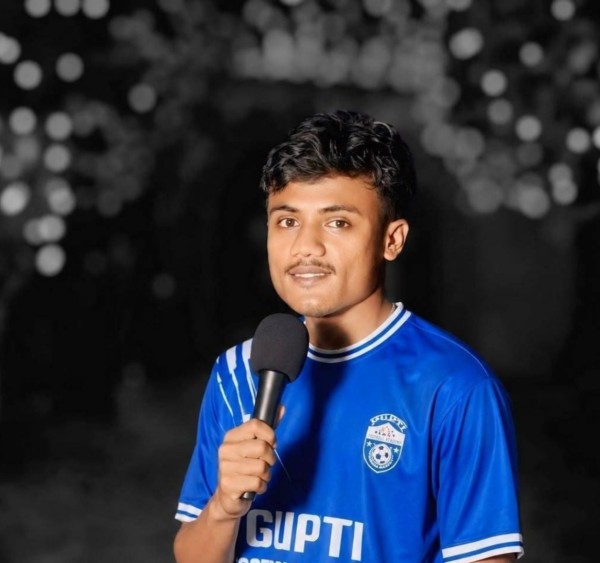 Ak Raj, 24, Bhulwal