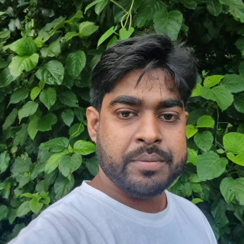 Mfjony, 30, Santol