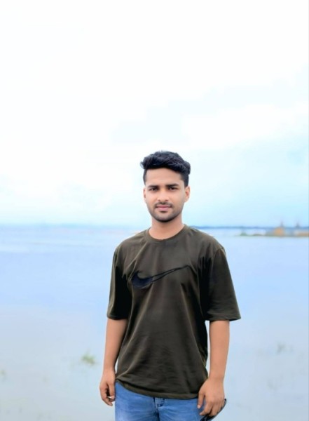 Afnan, 22, Yolomb