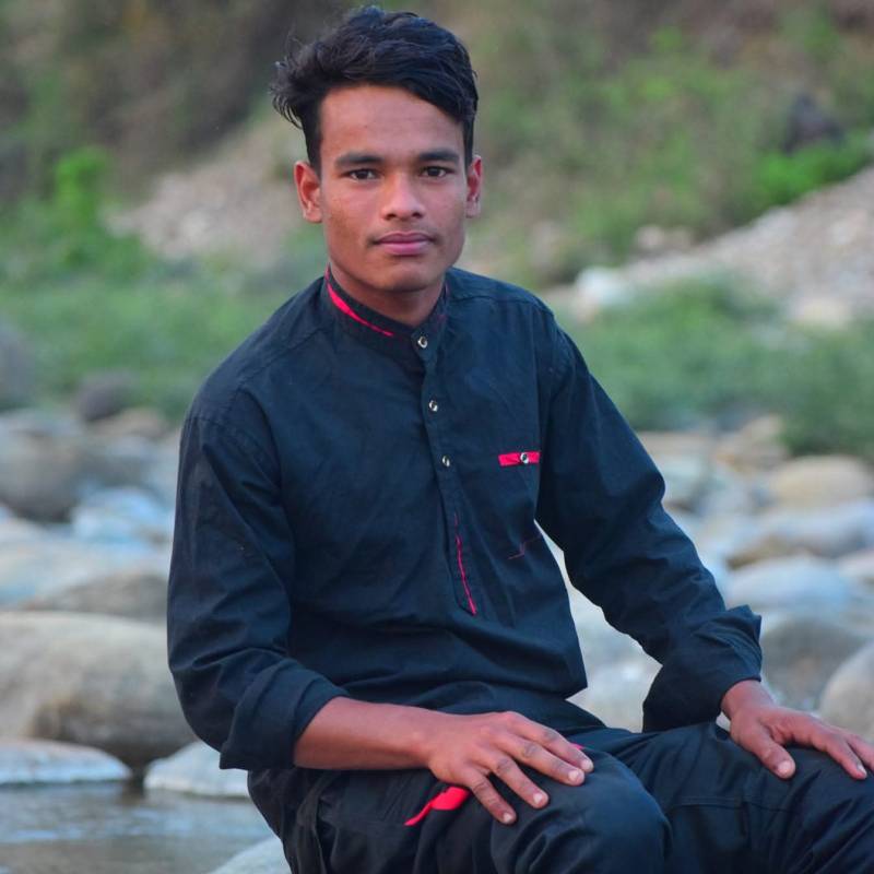 tajib, 27, Bamessing