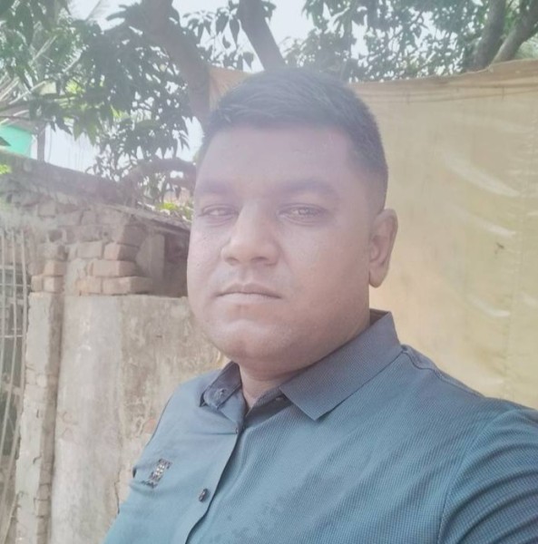 Akbar, 31, Ejea De Los Caballeros