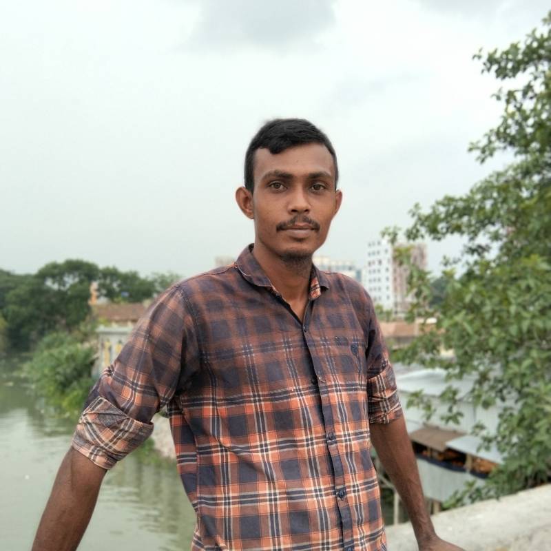 Fardhaus, 27, Kaoni