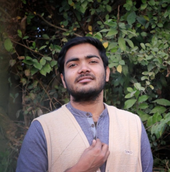 Dr. Afridi Ahmed Sunny, 30, Villedavray