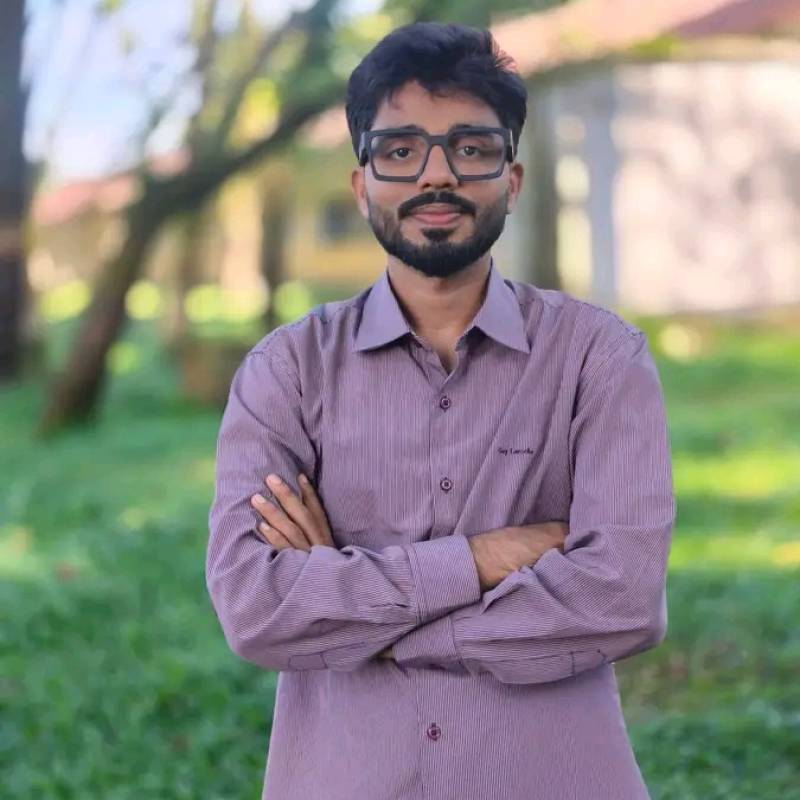 Manik, 25, Mold
