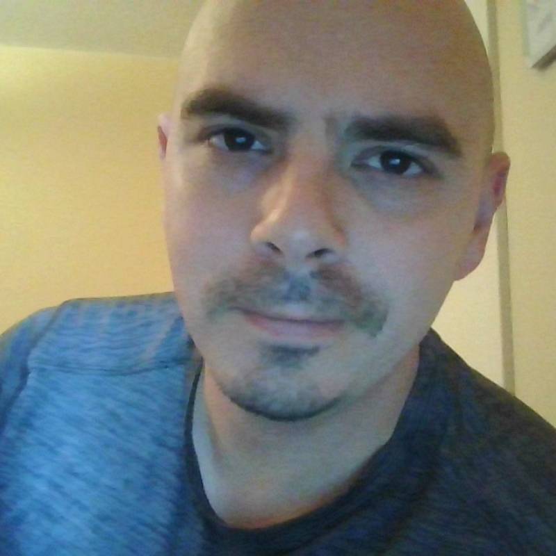 Scott, 37, carlifonia