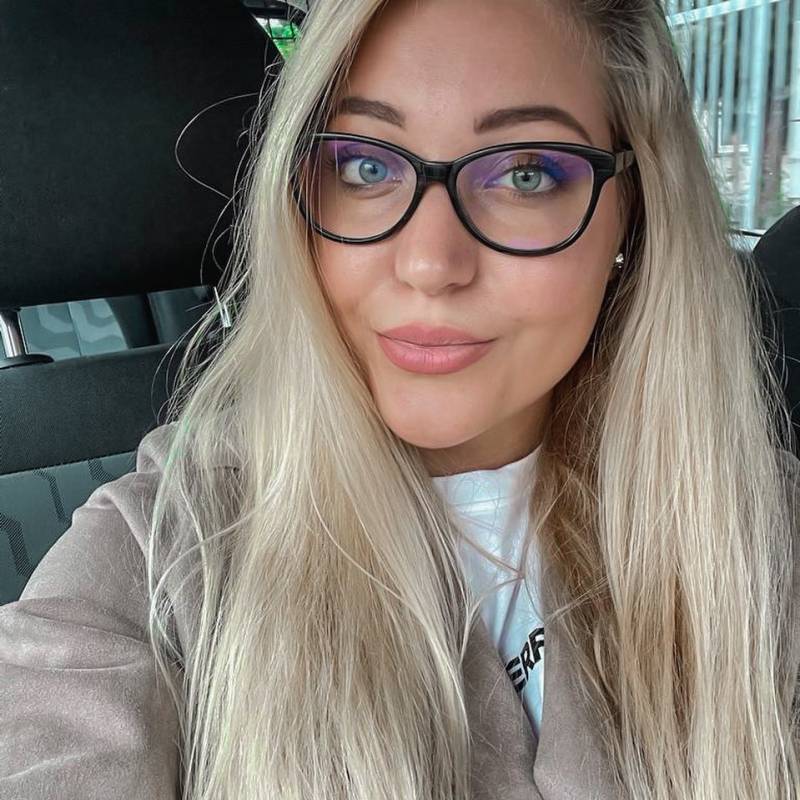 Brenda, 39, Canberra