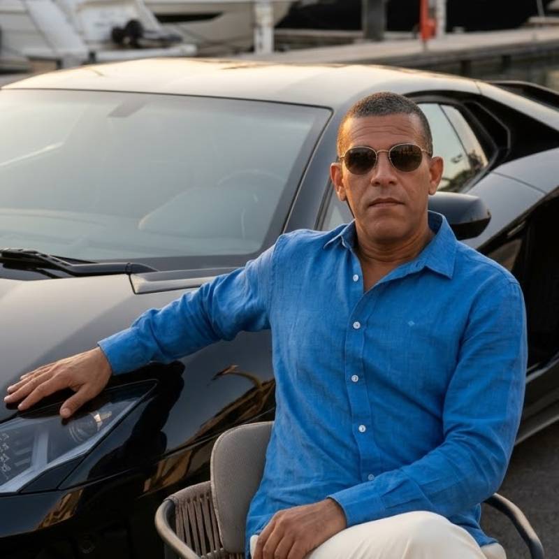 lamouri, 48, Algeria