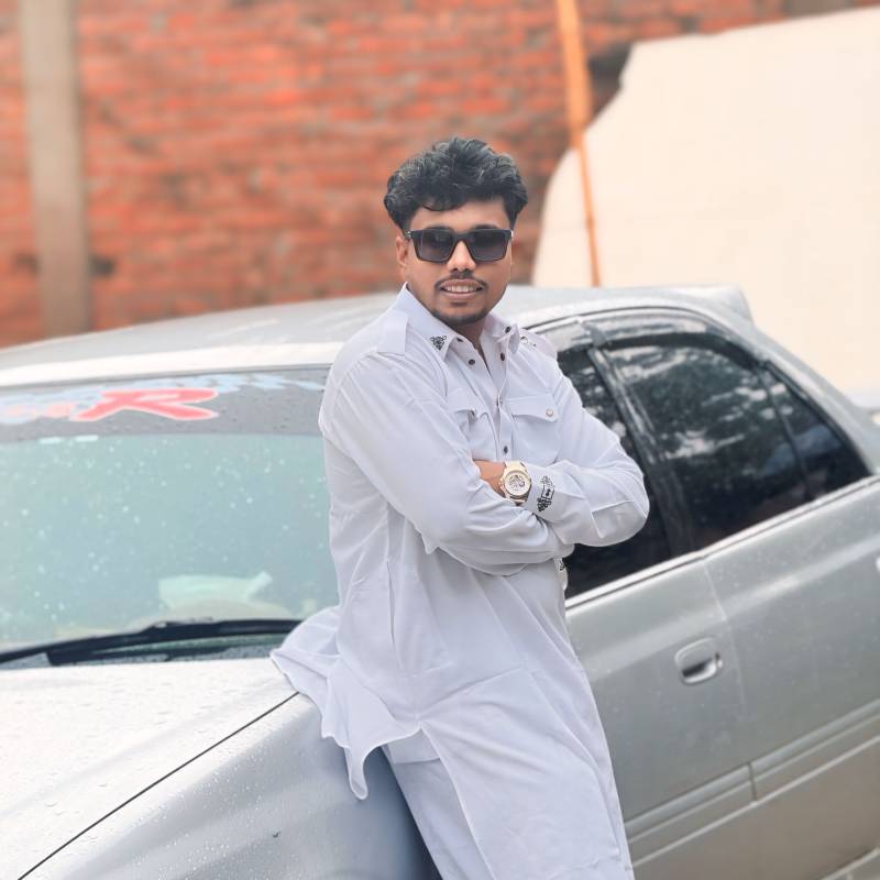Iftykhar, 21, Idylwood