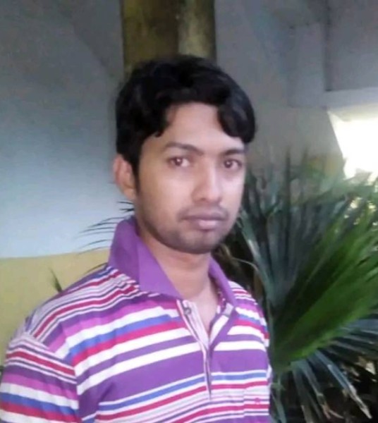 Nasir, 36, Erlin