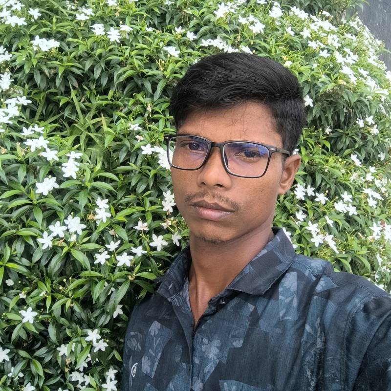 Jaynal, 31, Pachino