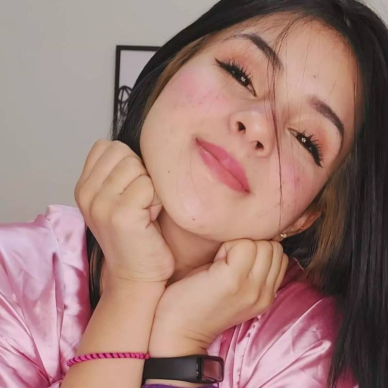 MILLY, 32, Knin