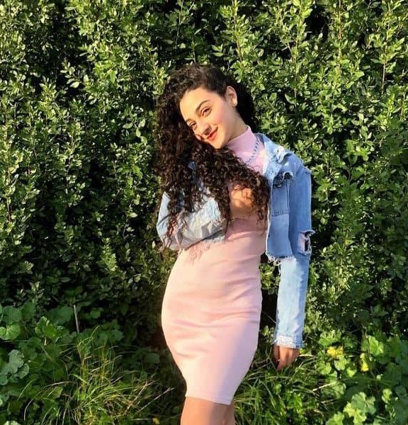 zahra, 20, Kty