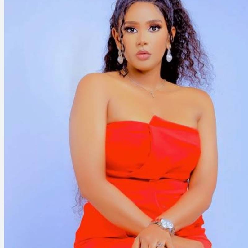 Diamond, 34, Centereach