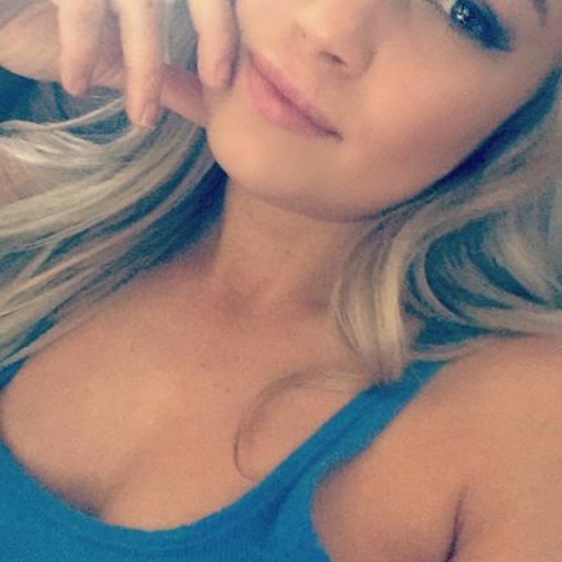Roselyn, 41, Tambo