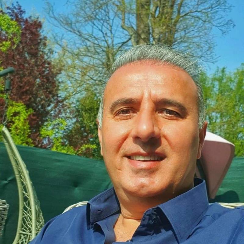 Leon, 49, Slantsy