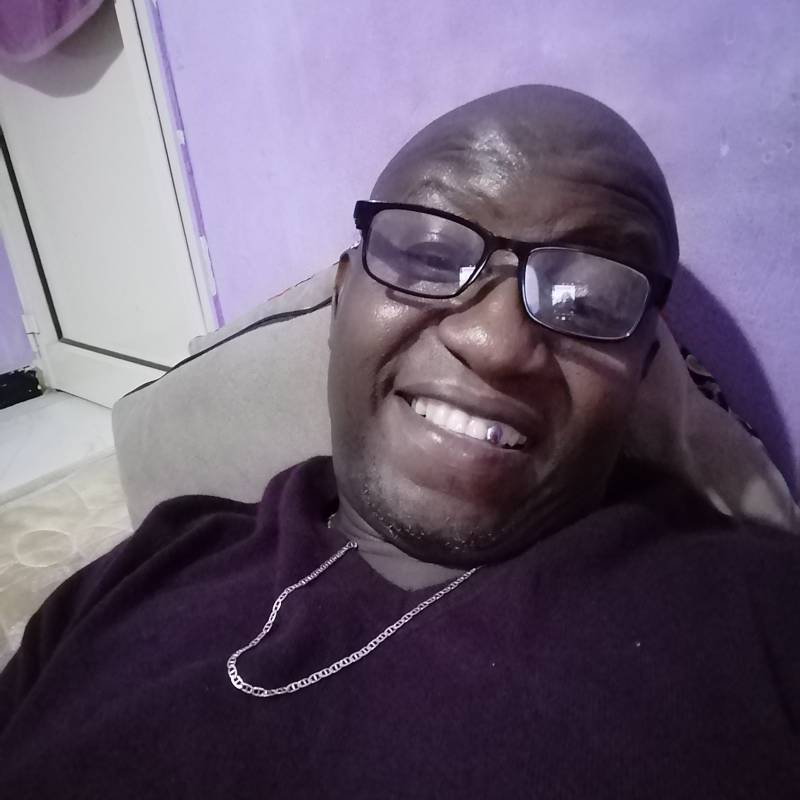 Anthony, 53, Banigb