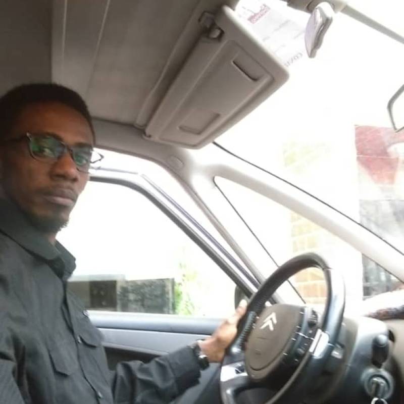 Bonny, 43, Soham