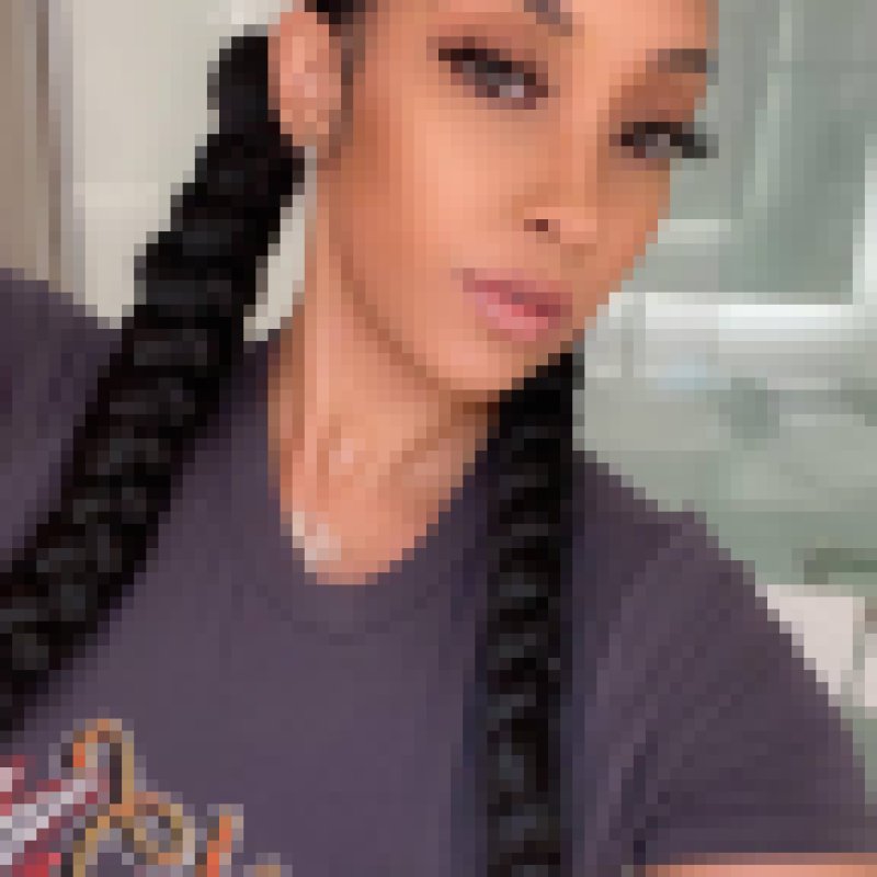 Mirabel, 34, Kenya