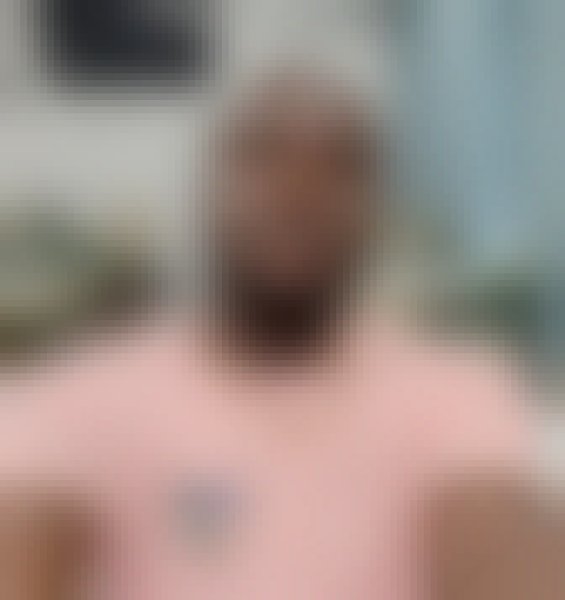 Kwaku, 41, Aktepe