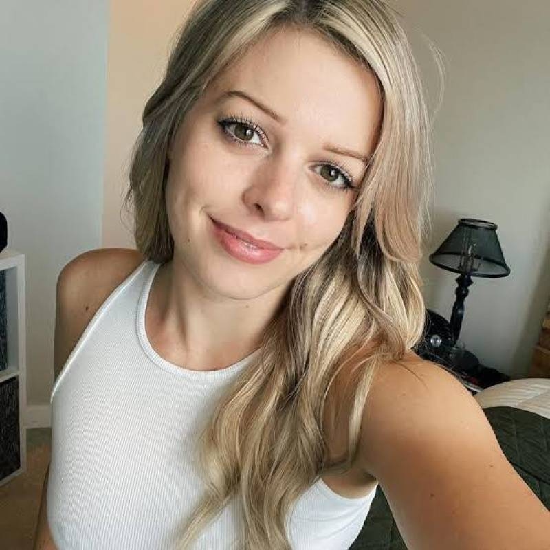 Nara, 31, Ayn