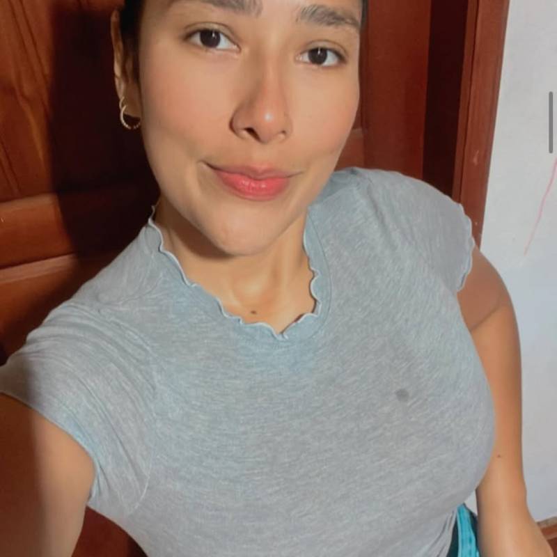 Laura, 41, Cacongo