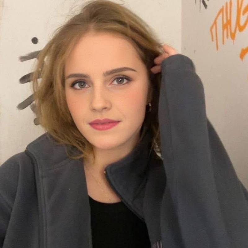 Emma Waston, 36, Lunsar