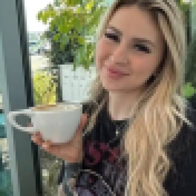 Alison Kate, 38, Rwanda