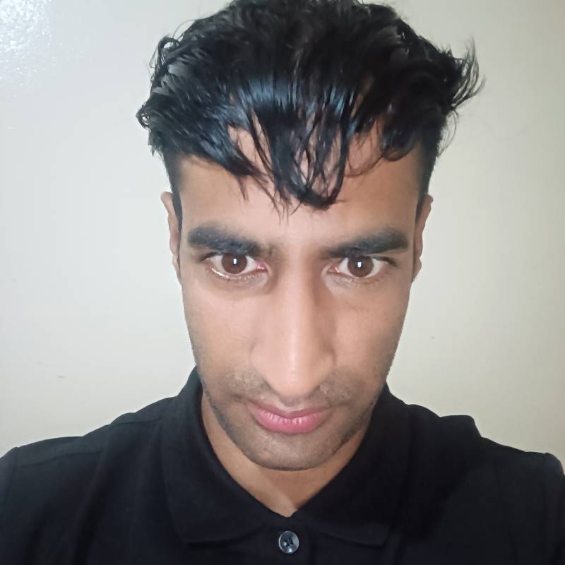 Mohamed, 27, Begoro