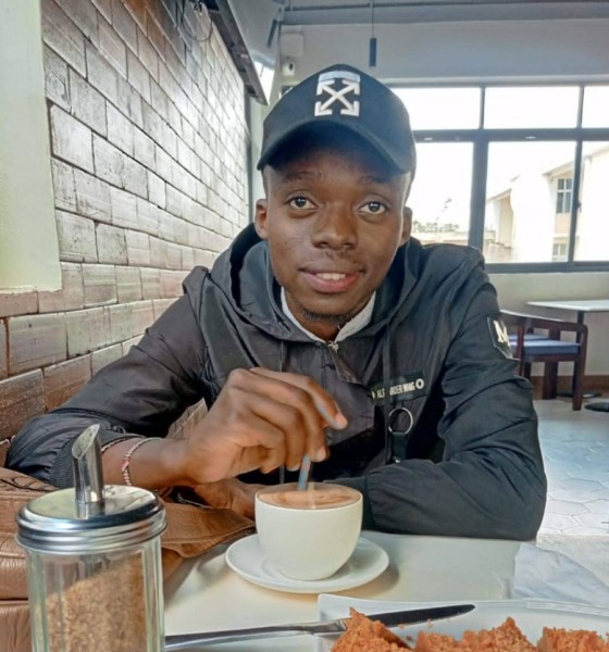 prince, 31, Proper Bansud