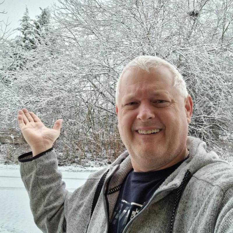 Mike, 64, Cikeruh