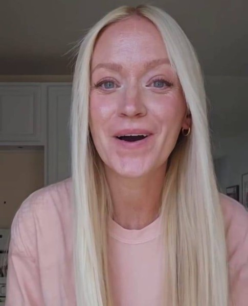 Ava, 35, Toronto Canada