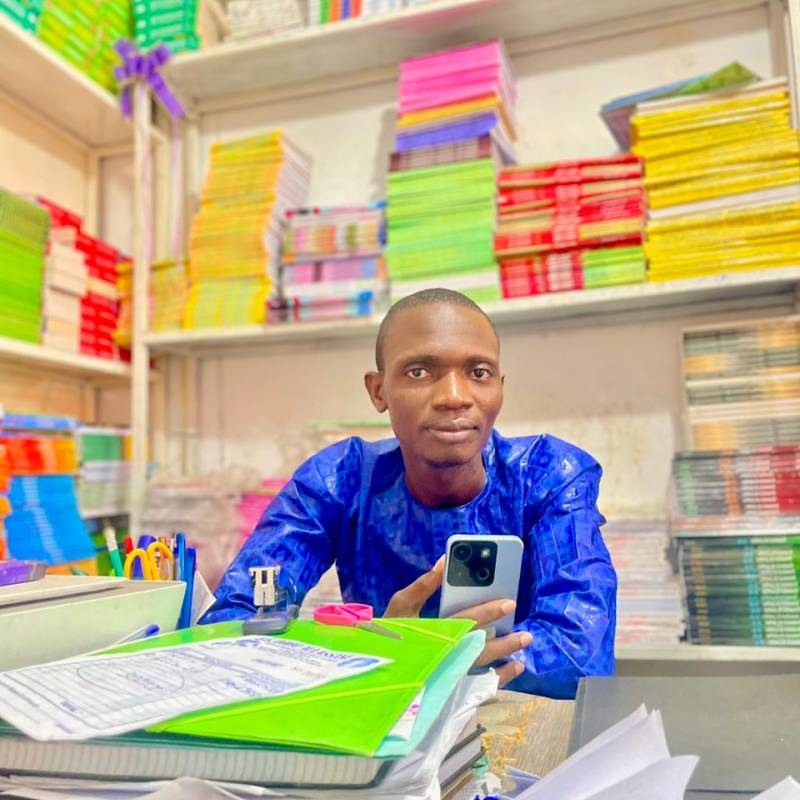 Ibrahim, 31, Valambur