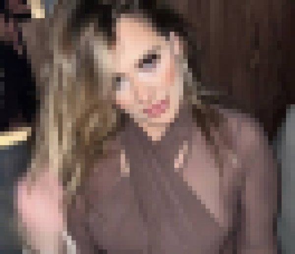 Kate, 32, Dos Quebradas
