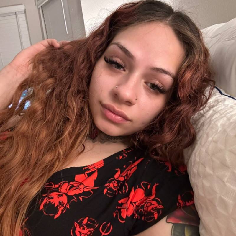 Sandraolive, 29, Luena