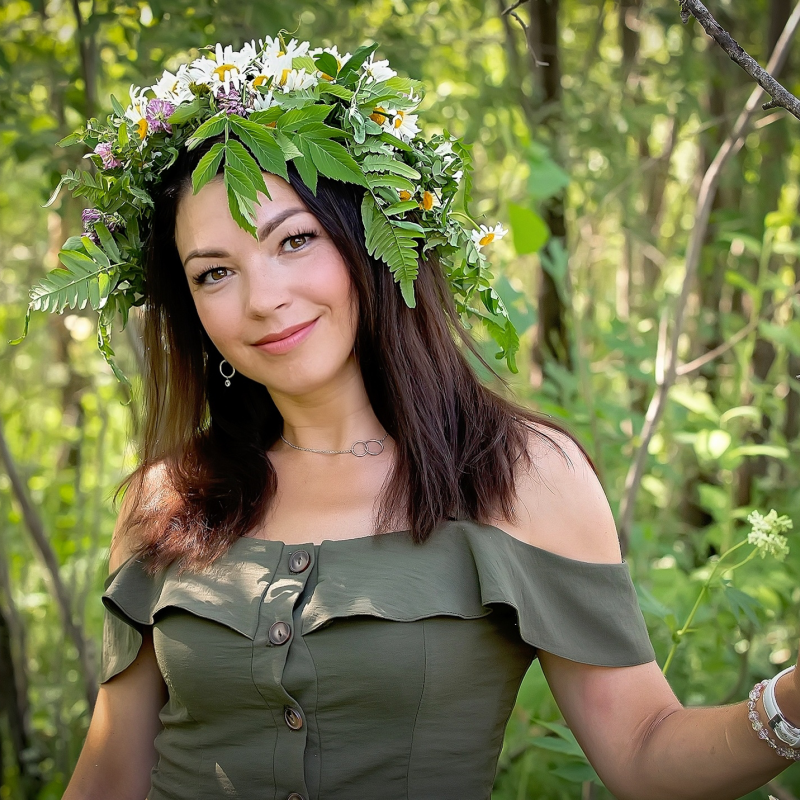 Arisini, 38, Ban Phe