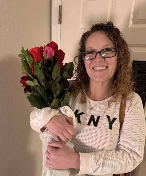 Brenda Arnett, 32, Ternate