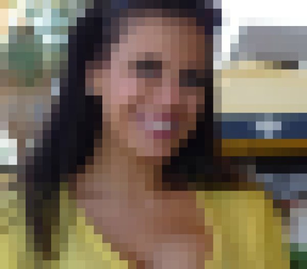 Linda Dell, 39, Gambia