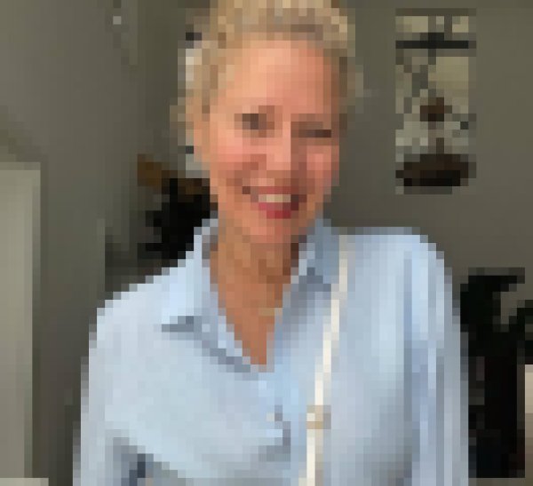 Asta, 54, France