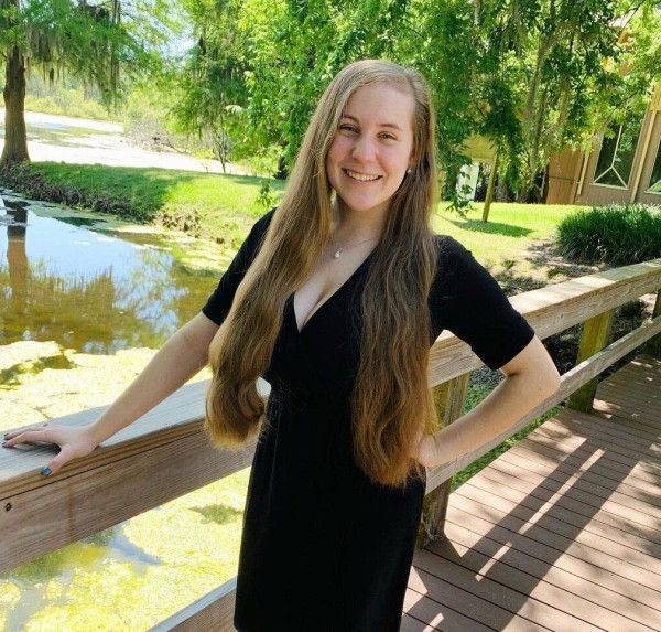 Clara Lawrence, 29, Lede