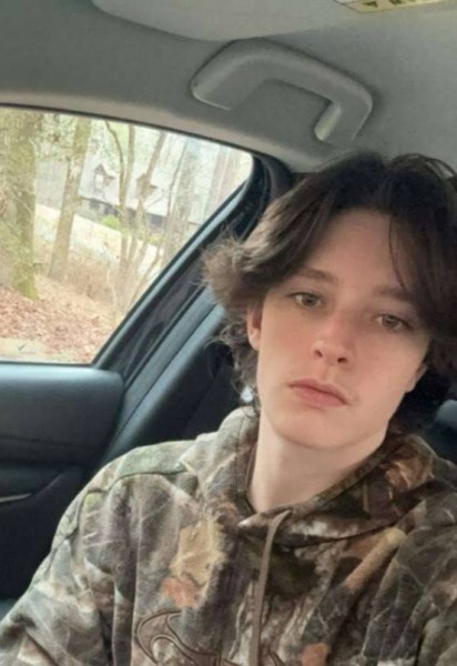 Cole, 39, Matan