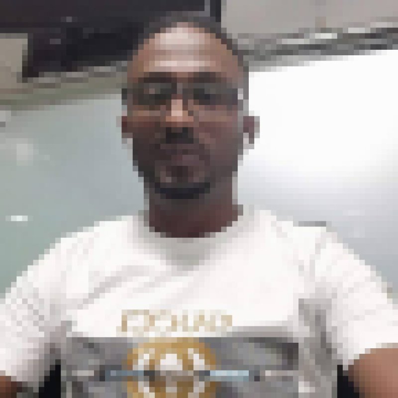 Inesta, 37, India