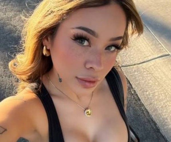 Elizabeth, 44, Taima