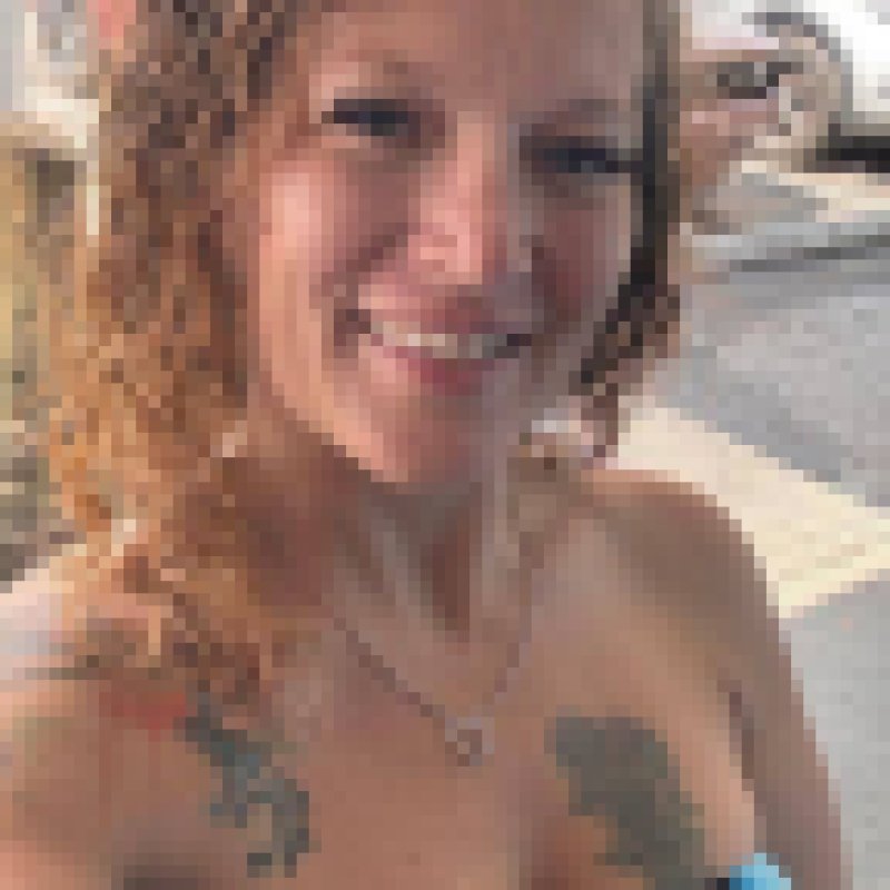 Laura sandral, 26, Nigeria