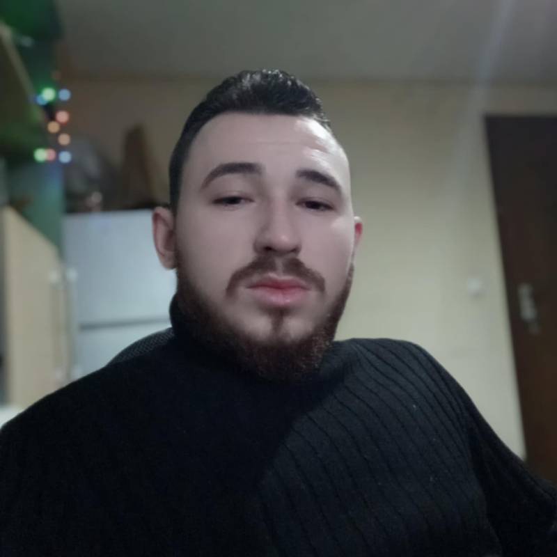 Costel, 25, Barraco