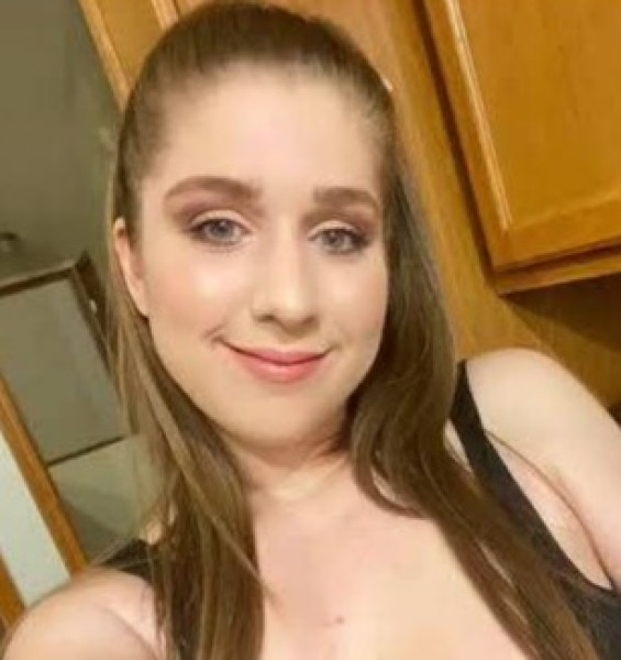 Laura Smith, 29, Ndingenol