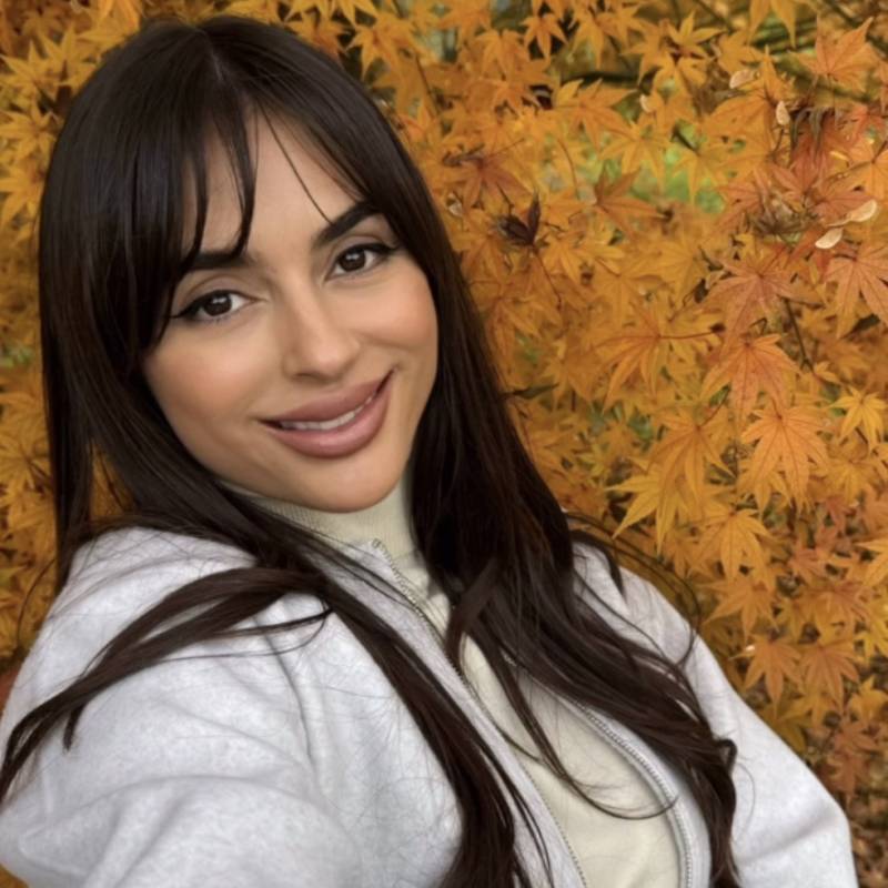 Iryna, 26, Peraiyr