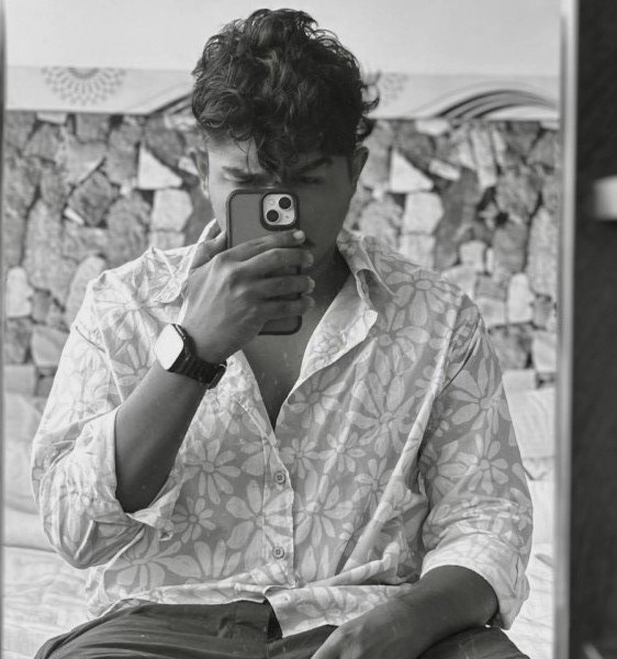 Fariz, 28, Hermitage