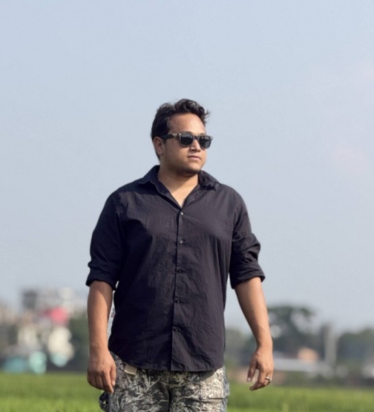 Vicky, 28, Nadi D