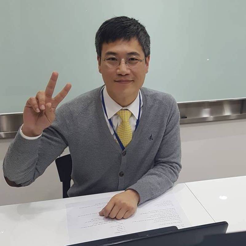 Williams, 51, Chiva